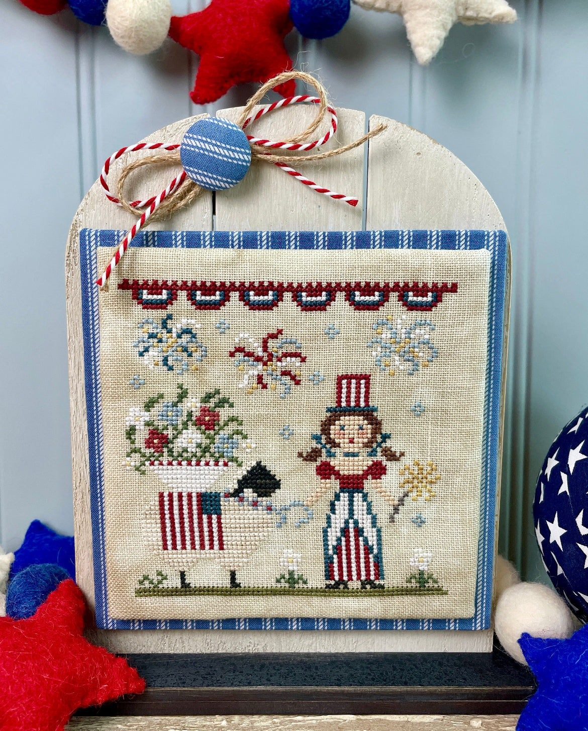 Patriotic Ewe