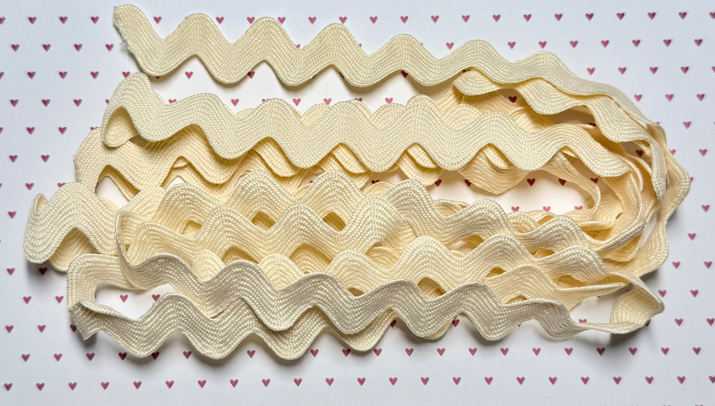 Rick Rack 11/16" Trim by Grace Notes